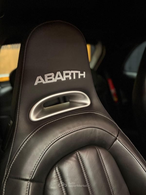 Usata Abarth 595 Turismo 165 CV (121 kW) 2018 Bianco Berlina