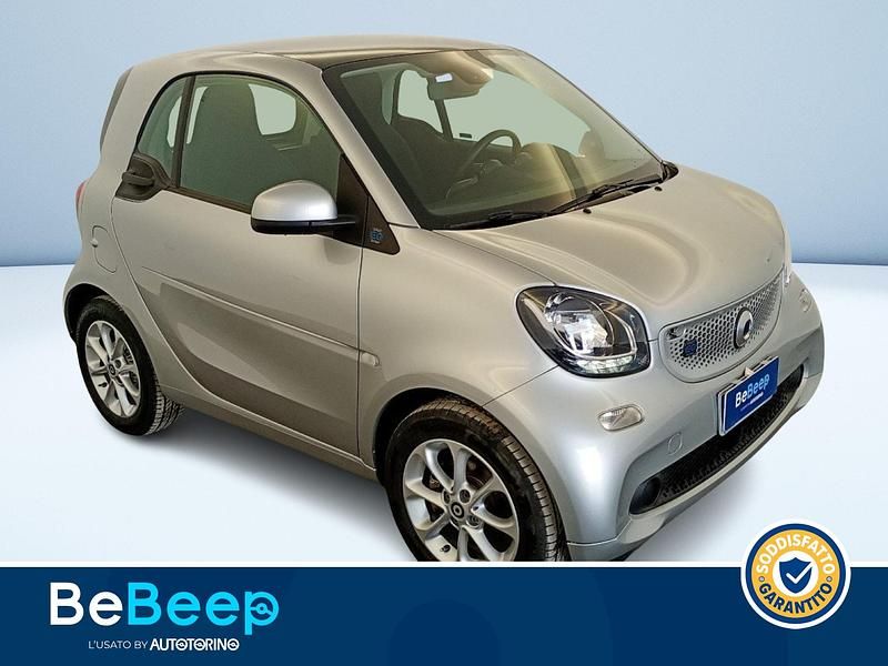 Usata Smart ForTwo Electric Drive Passion 60 kW (82 CV) 2020 Argento metallizzato Berlina
