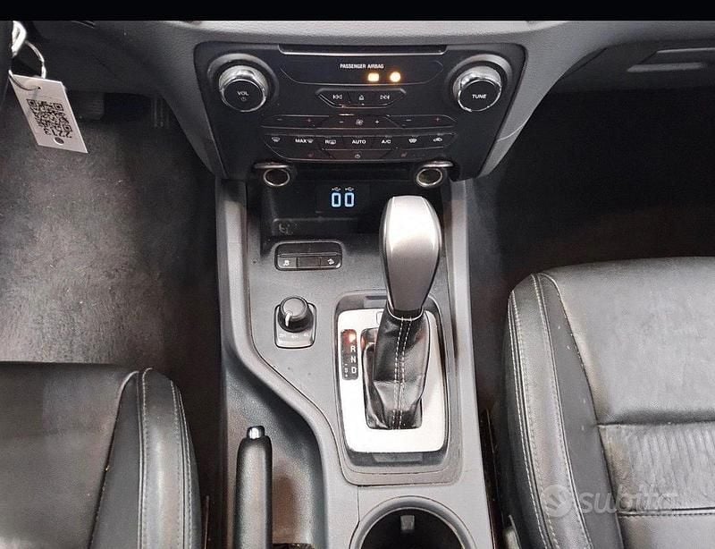 Usata Ford Ranger Limited 160 CV (117 kW) 2019 Grigio Pick-up