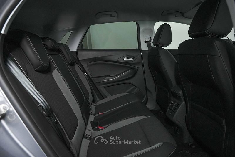 Usata Opel Grandland X Business 131 CV (96 kW) 2020 Argento SUV