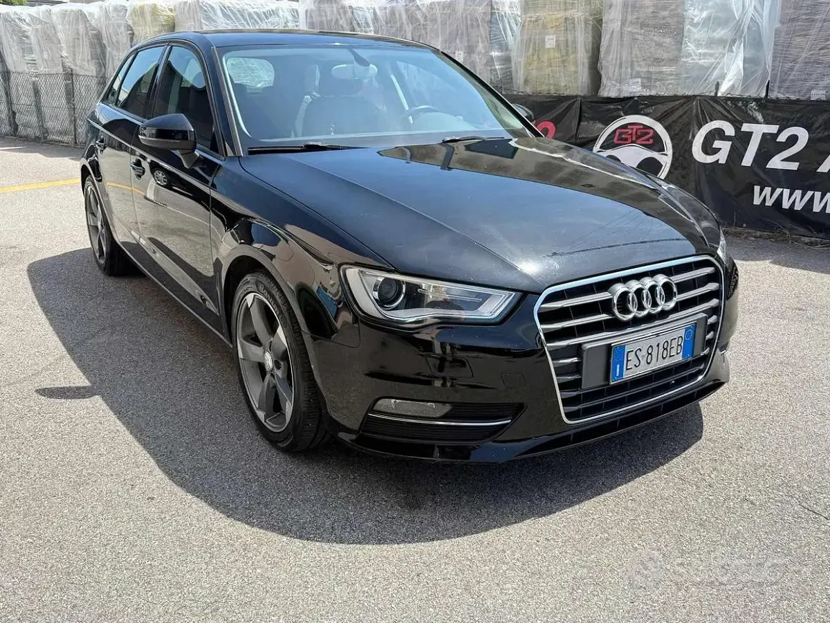 Usata Audi A3 Ambiente 105 CV (77 kW) 2013 Nero Berlina