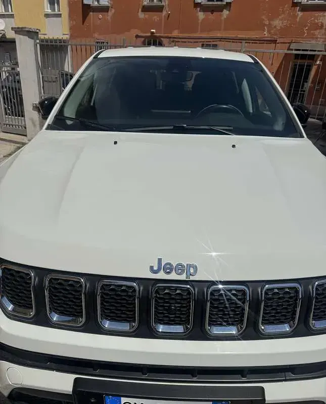 Usata Jeep Compass Altitude 131 CV (96 kW) 2024 SUV