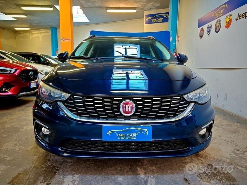 Usata Fiat Tipo Lounge 120 CV (88 kW) 2017 Blu Station wagon