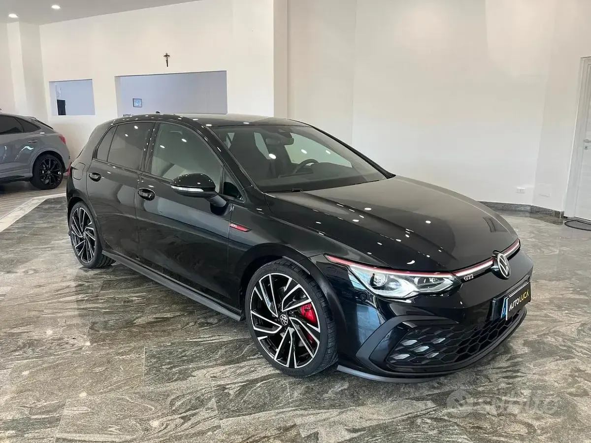 Usata VW Golf VIII GTI 245 CV (180 kW) 2021 Nero Berlina