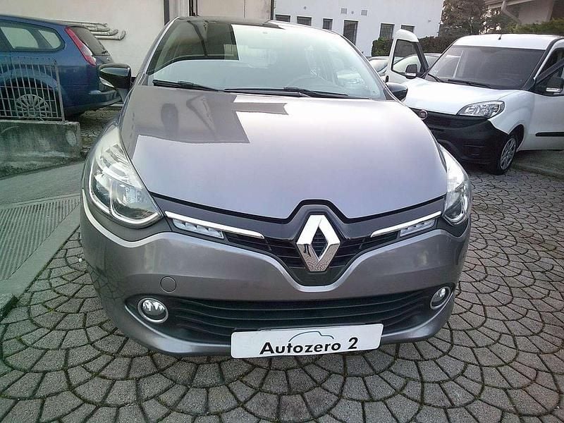 Usata Renault Clio IV Expression 73 CV (53 kW) 2015 Grigio Berlina