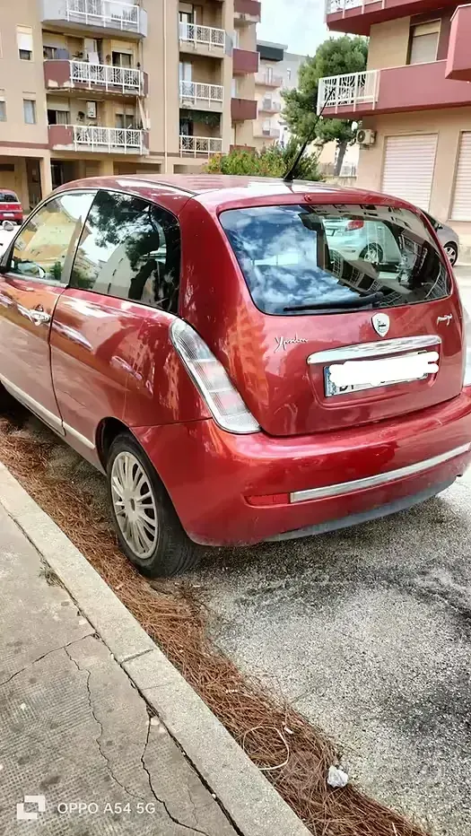 Usata Lancia Ypsilon 90 CV (66 kW) 2007 Rosso Utilitaria