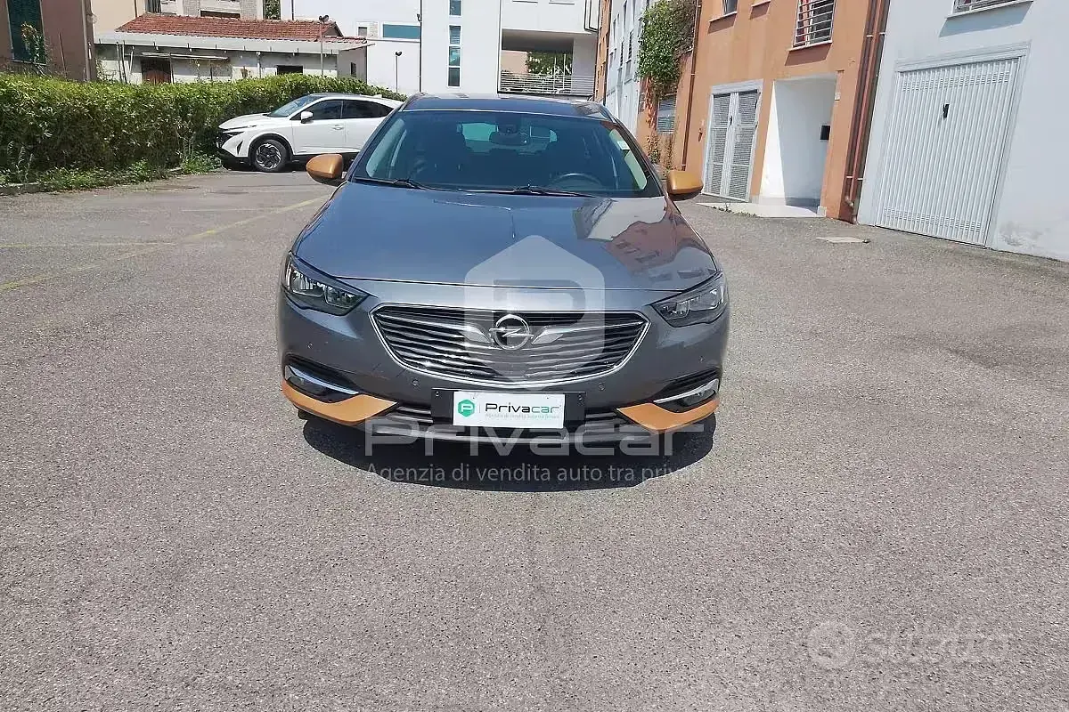 Usata Opel Insignia Innovation 136 CV (100 kW) 2020 Grigio Station wagon