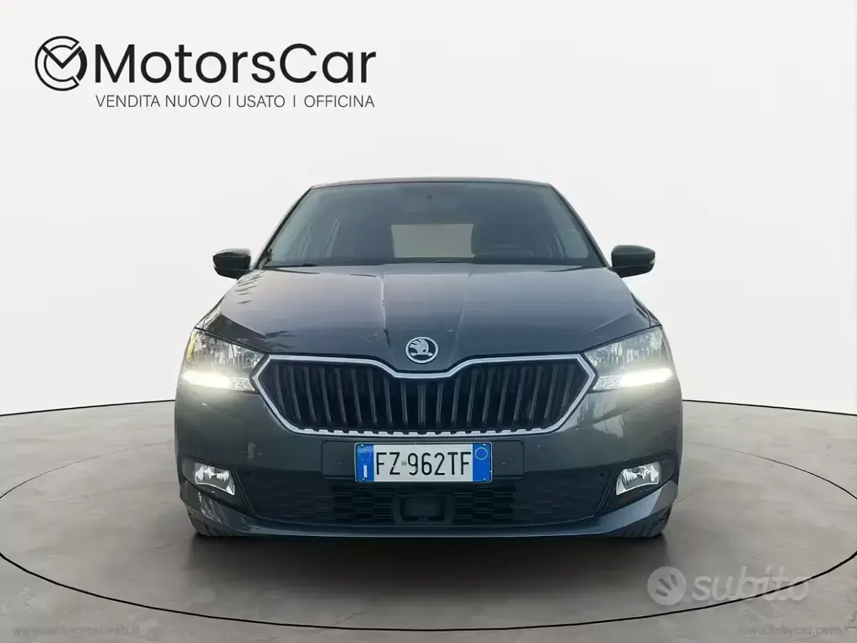 Usata Skoda Fabia Design Edition 95 CV (69 kW) 2019 Grigio Utilitaria