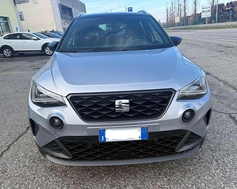 Usata Seat Arona FR 95 CV (69 kW) 2024 Argento SUV