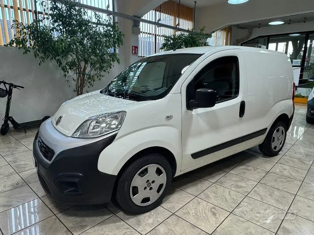 Usata Fiat Fiorino 95 CV (69 kW) 2019 Bianco Monovolume