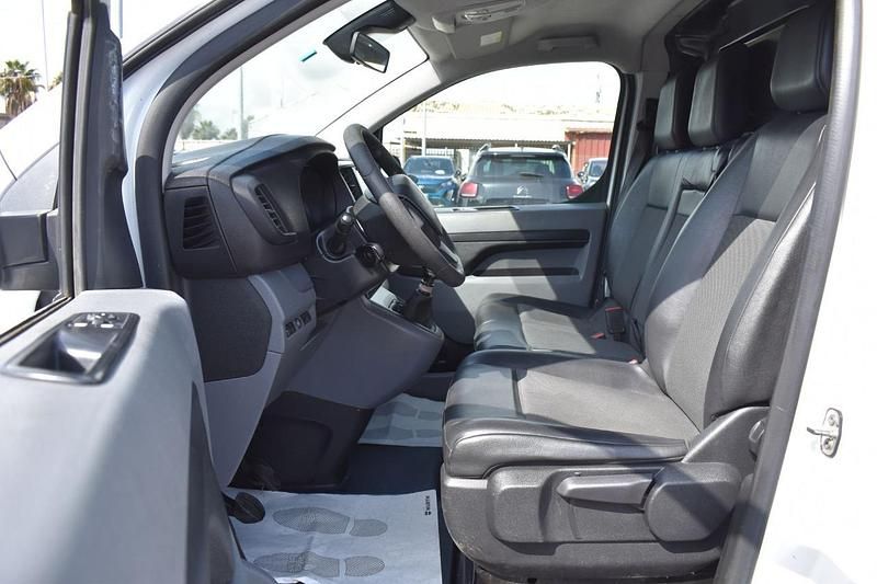 Usata Citroën Jumpy 120 CV (88 kW) 2021 Bianco Monovolume