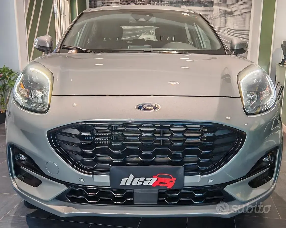 Usata Ford Puma ST-Line X 125 CV (91 kW) 2023 Grigio SUV
