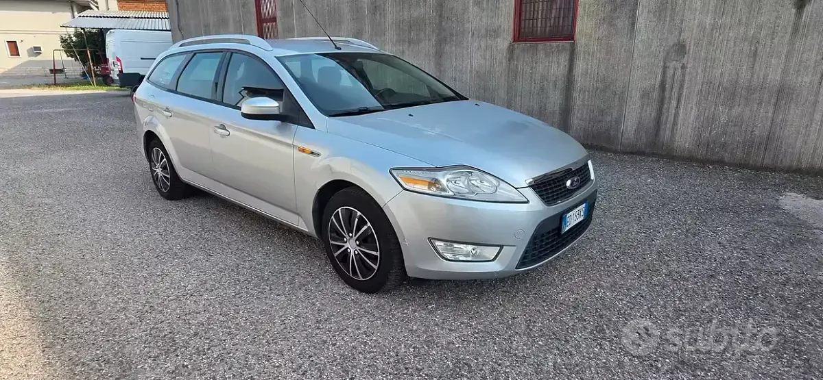 Usata Ford Mondeo 140 CV (102 kW) 2010 Station wagon