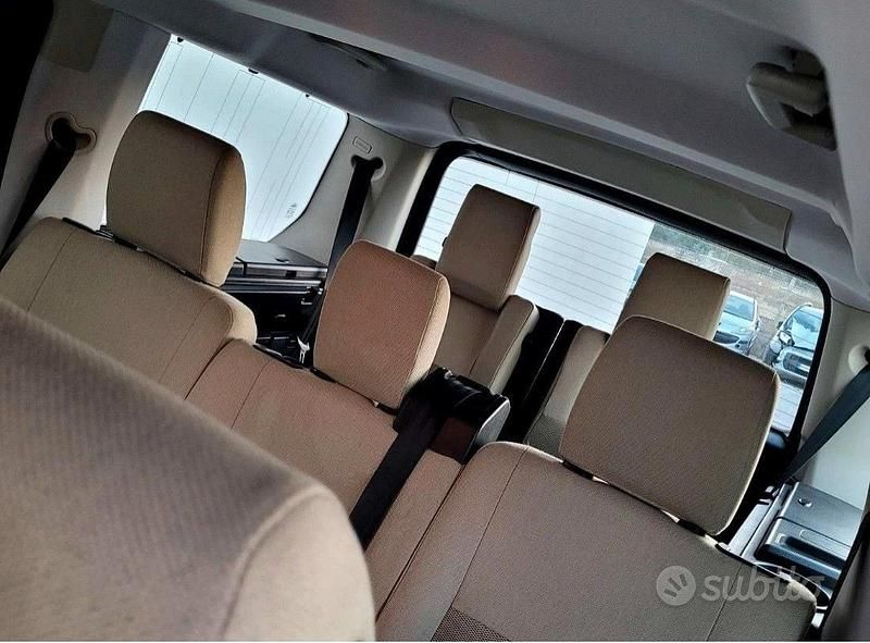 Usata Land Rover Discovery 3 190 CV (139 kW) 2009 Grigio SUV