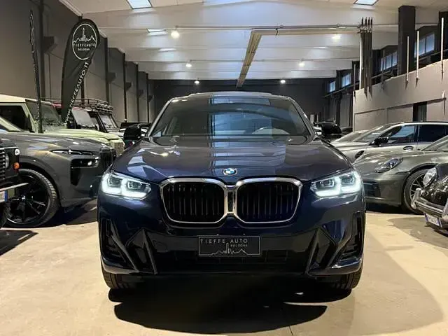 Usata BMW X4 M 340 CV (250 kW) 2023 Blu SUV
