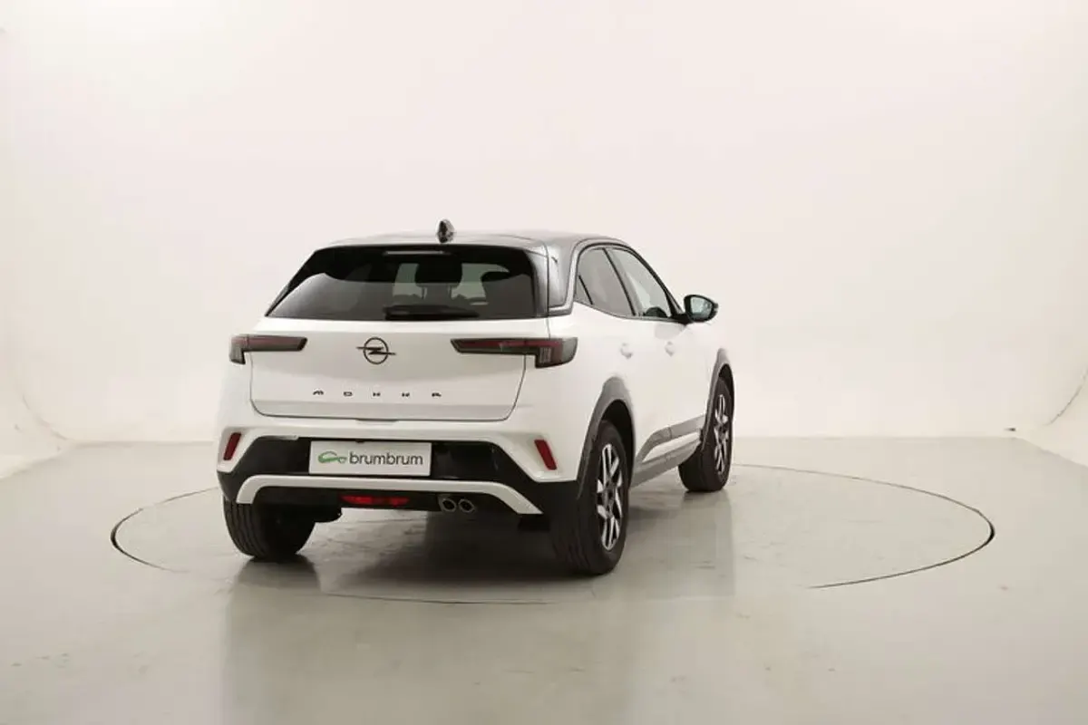 Usata Opel Mokka 136 CV (100 kW) 2025 Bianco SUV