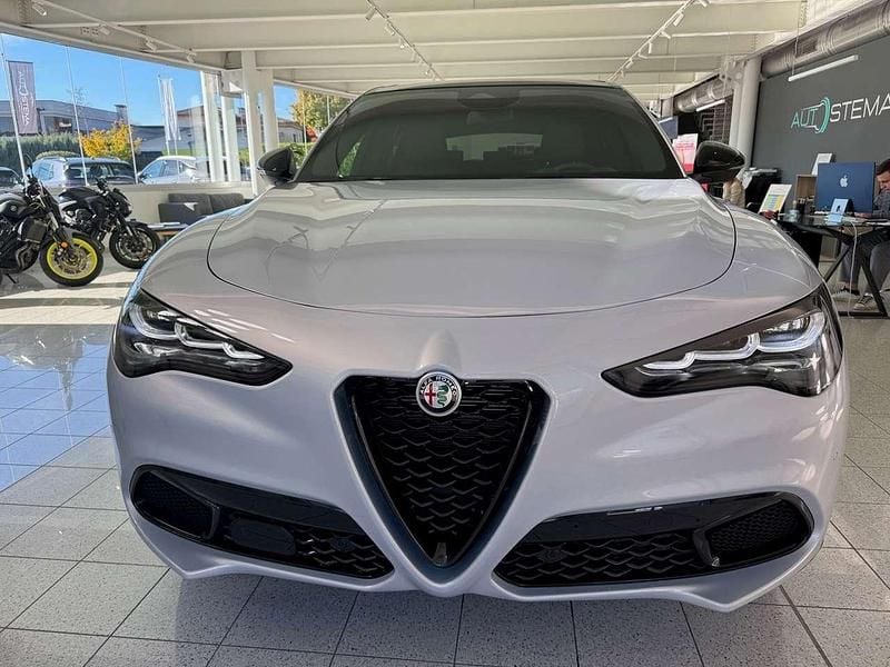 Usata Alfa Romeo Stelvio Veloce 210 CV (154 kW) 2024 Grigio moonlight SUV