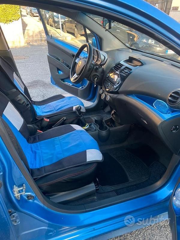 Usata Chevrolet Spark 2014 Blu Utilitaria