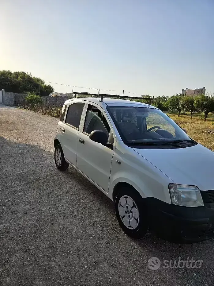 Usata Fiat Panda 54 CV (39 kW) 2011 Bianco Utilitaria