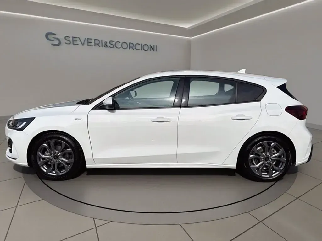 Usata Ford Focus ST-Line X 125 CV (91 kW) 2025 Bianco Berlina