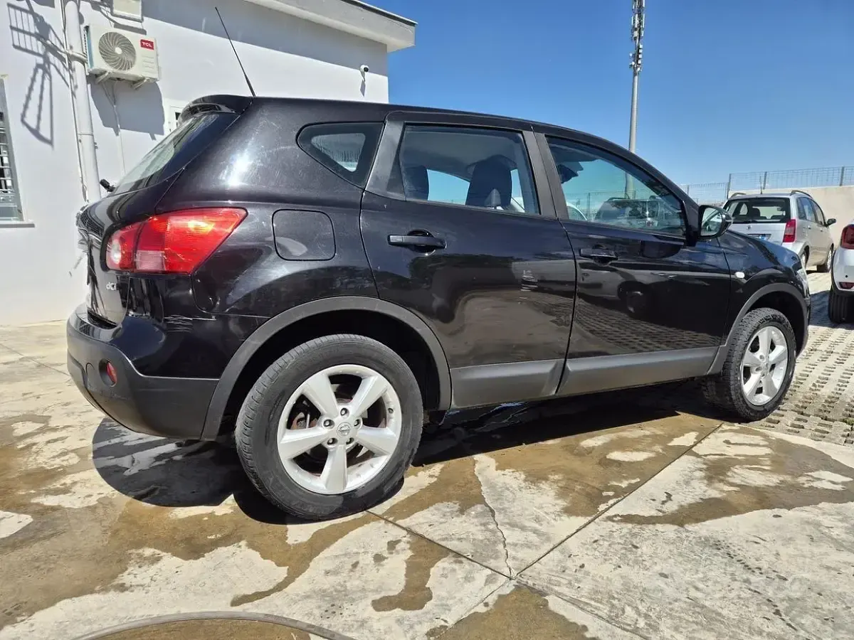 Usata Nissan Qashqai Acenta 106 CV (77 kW) 2009 Nero SUV