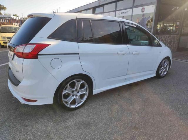 Usata Ford C-MAX ST-Line 101 CV (74 kW) 2015 Bianco Monovolume