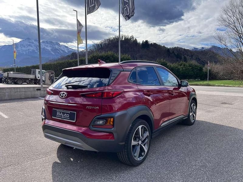 Usata Hyundai Kona Xpossible 116 CV (85 kW) 2019 Rosso SUV