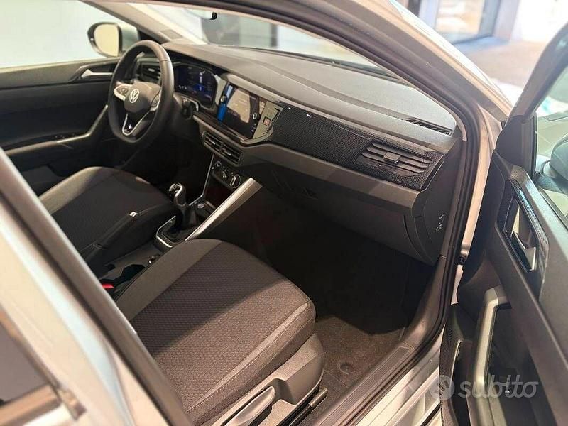 Usata VW Taigo 110 CV (80 kW) 2024 Grigio SUV