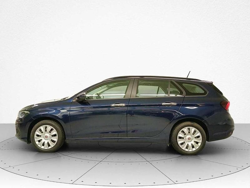 Usata Fiat Tipo Easy 95 CV (69 kW) 2019 Blu Station wagon