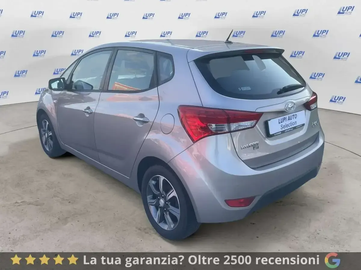 Usata Hyundai i20 124 CV (91 kW) 2019 Marrone Utilitaria
