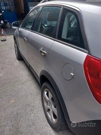 Usata Opel Antara 150 CV (110 kW) 2007 Grigio SUV