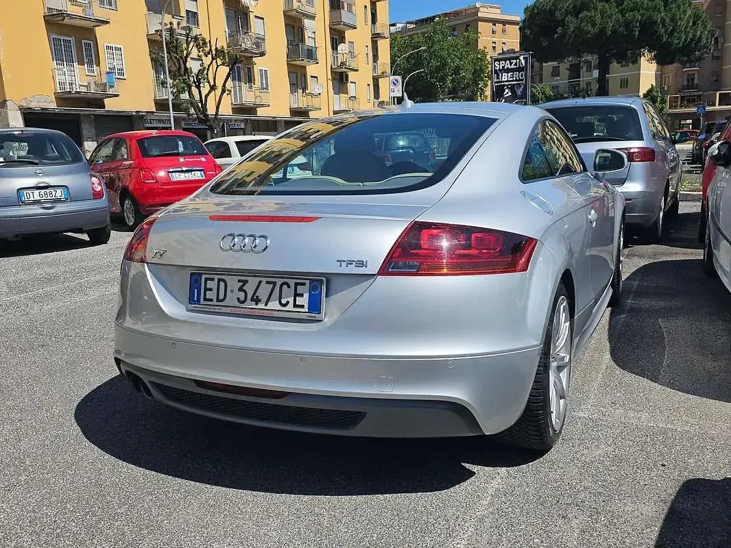 Usata Audi TT Ambiente 160 CV (117 kW) 2010 Argento Coupé