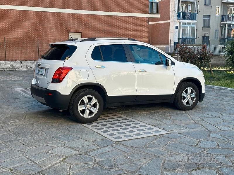 Usata Chevrolet Trax LTZ 140 CV (102 kW) 2014 Bianco SUV