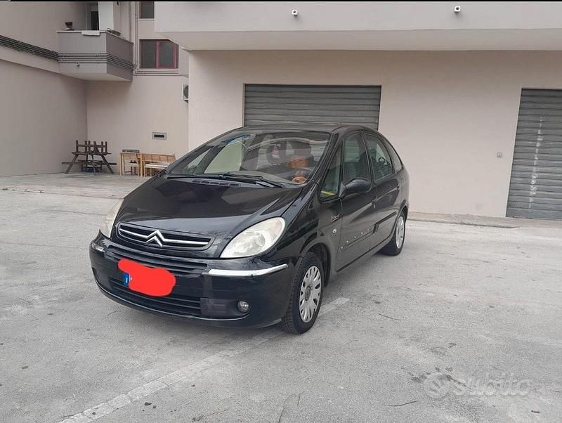 Usata Citroën Xsara 90 CV (66 kW) 2007 Nero Monovolume