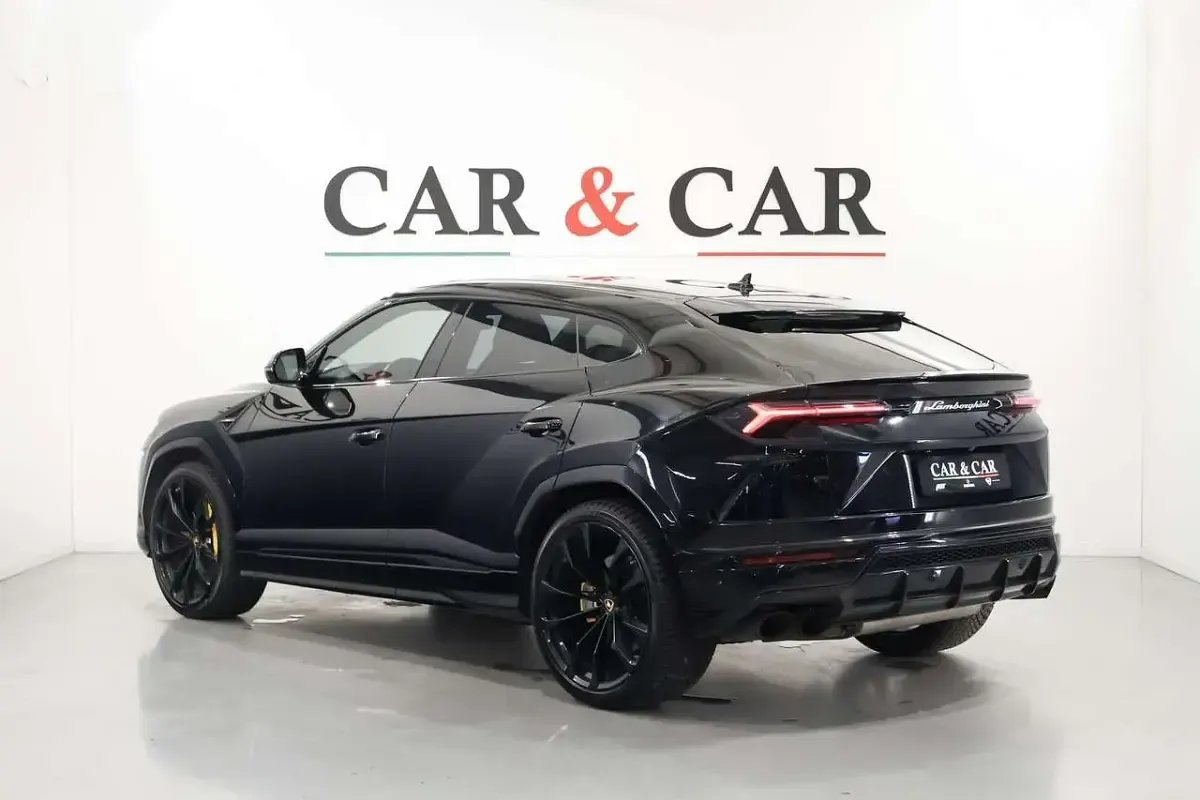 Usata Lamborghini Urus 650 CV (478 kW) 2020 Nero SUV