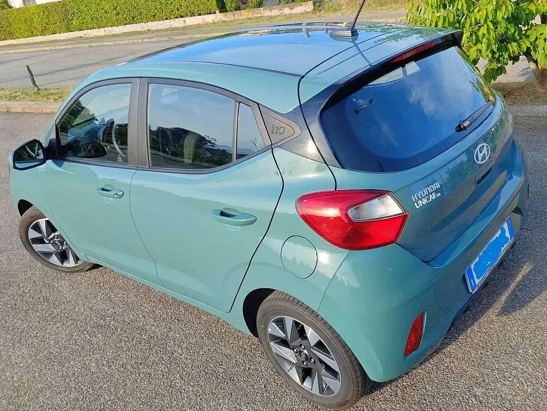 Usata Hyundai i10 63 CV (46 kW) 2025 Utilitaria