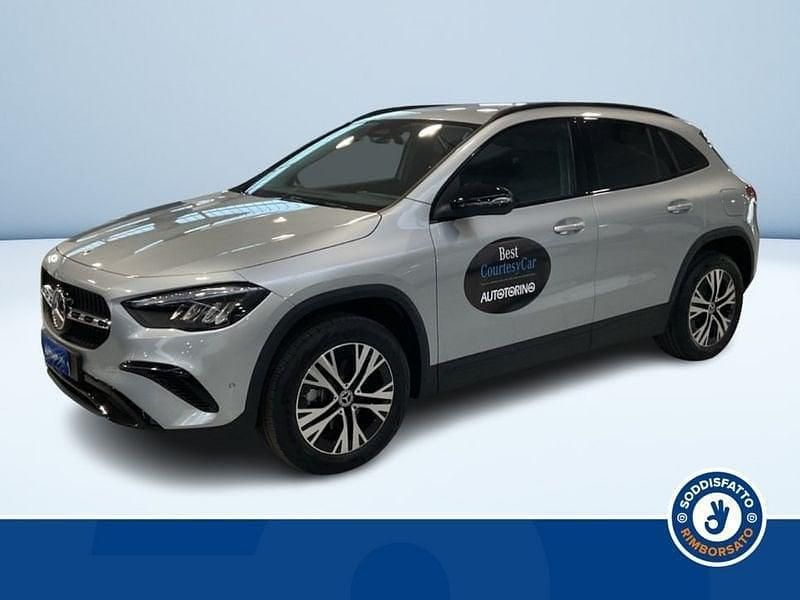 Usata Mercedes GLA200 Advanced 150 CV (110 kW) 2024 Argento metallizzato SUV