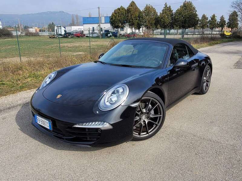 Nero Usata 2015 Porsche 911 Carrera Cabriolet Black Edition Cabrio | 86.500 € (Buon prezzo) - Immagine 1/4