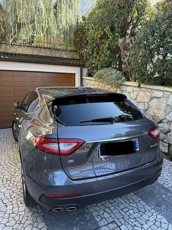 Usata Maserati Levante 250 CV (183 kW) 2018 SUV