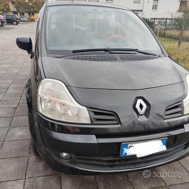 Nero Usata 2010 Renault Modus Monovolume | 2850 € - Immagine 1/4