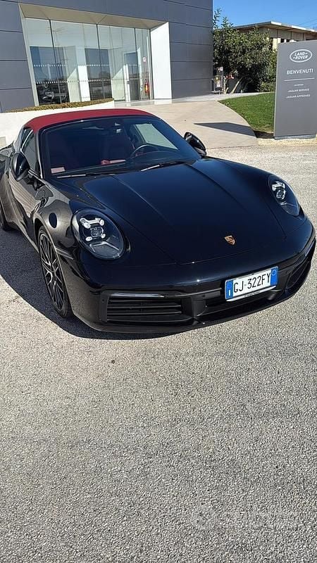 Usata Porsche 911 2022 Nero Cabrio