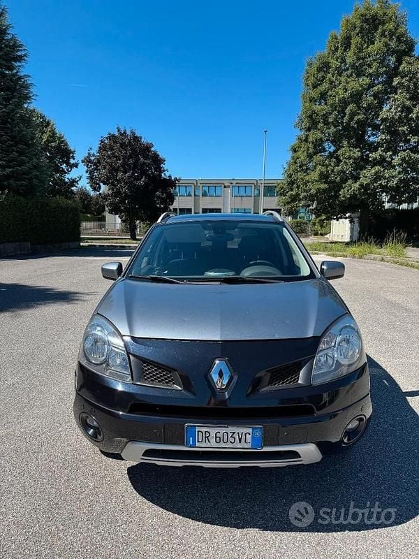 Usata Renault Koleos Dynamique 150 CV (110 kW) 2008 Grigio SUV