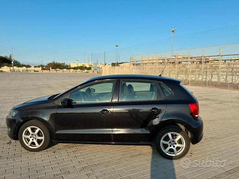 Usata VW Polo Comfortline 75 CV (55 kW) 2010 Nero Utilitaria