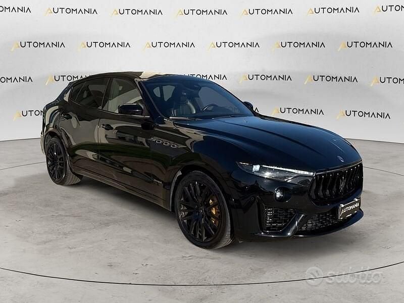 Usata Maserati Levante 250 CV (183 kW) 2021 Nero SUV