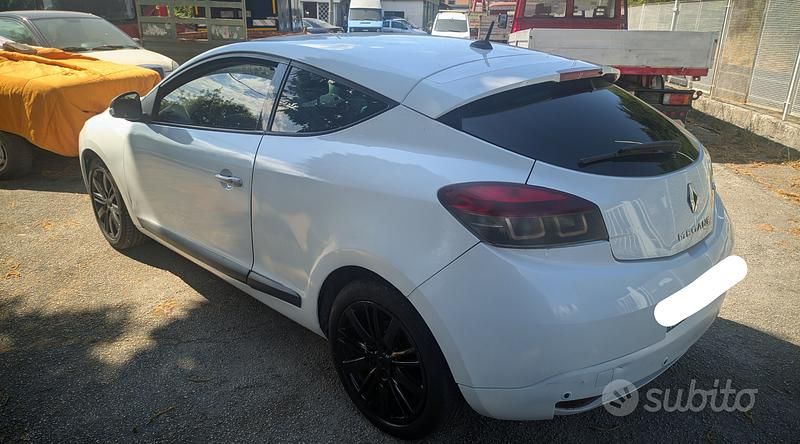 Usata 2011 Renault Mégane GT Line GT-Line Coupé | 3200 € (Cara) - Immagine 1/4
