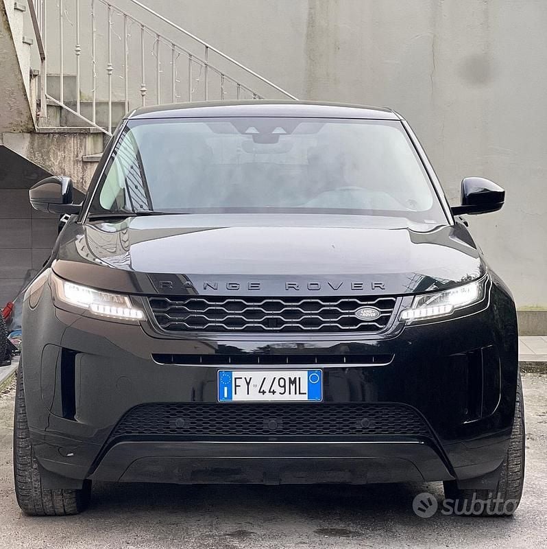 Usata Land Rover Range Rover evoque R-Dynamic 150 CV (110 kW) 2020 Nero SUV