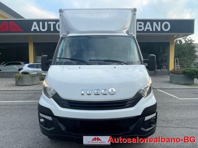 Usata Iveco Daily 150 CV (110 kW) 2020 Bianco Furgone