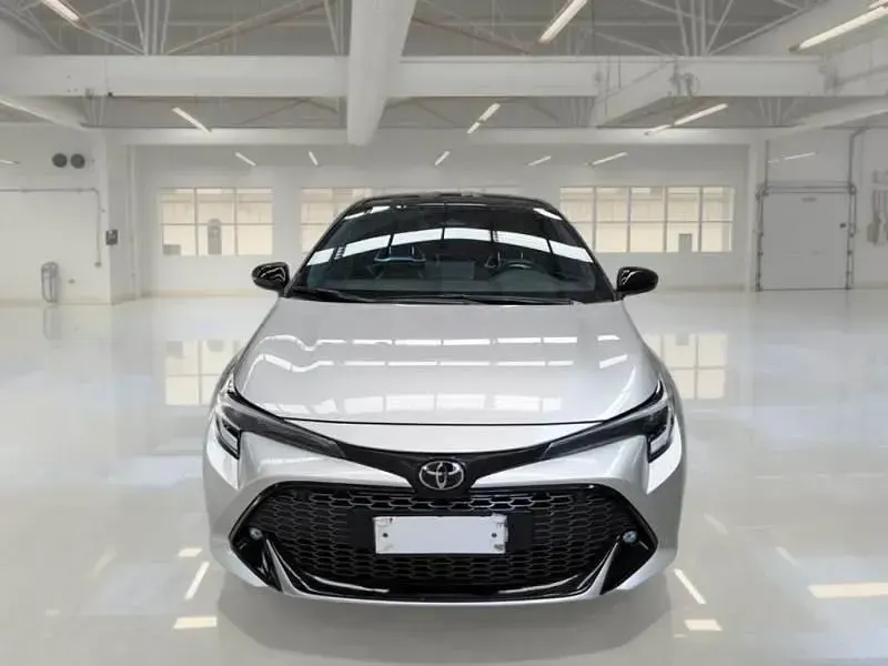 Usata Toyota Corolla Sport 196 CV (144 kW) 2023 Grigio Berlina