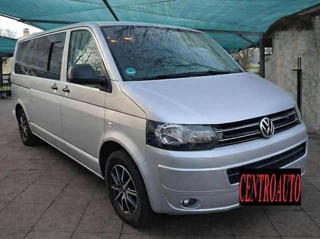 Argento Usata 2015 VW Multivan Furgone | 18.999 € (Buon prezzo) - Immagine 1/4