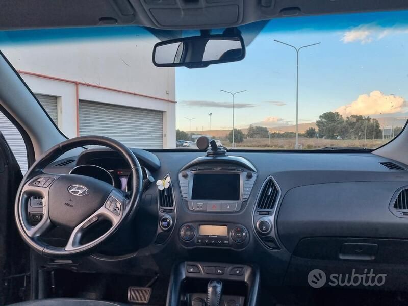 Usata Hyundai ix35 Xpossible 136 CV (100 kW) 2014 Marrone SUV